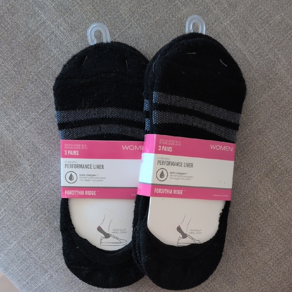 Black Ankle-Length Hosiery Socks